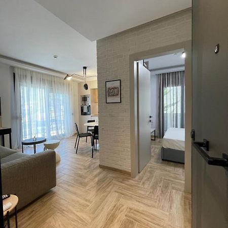 C&C3 Apartments Александроуполис Экстерьер фото